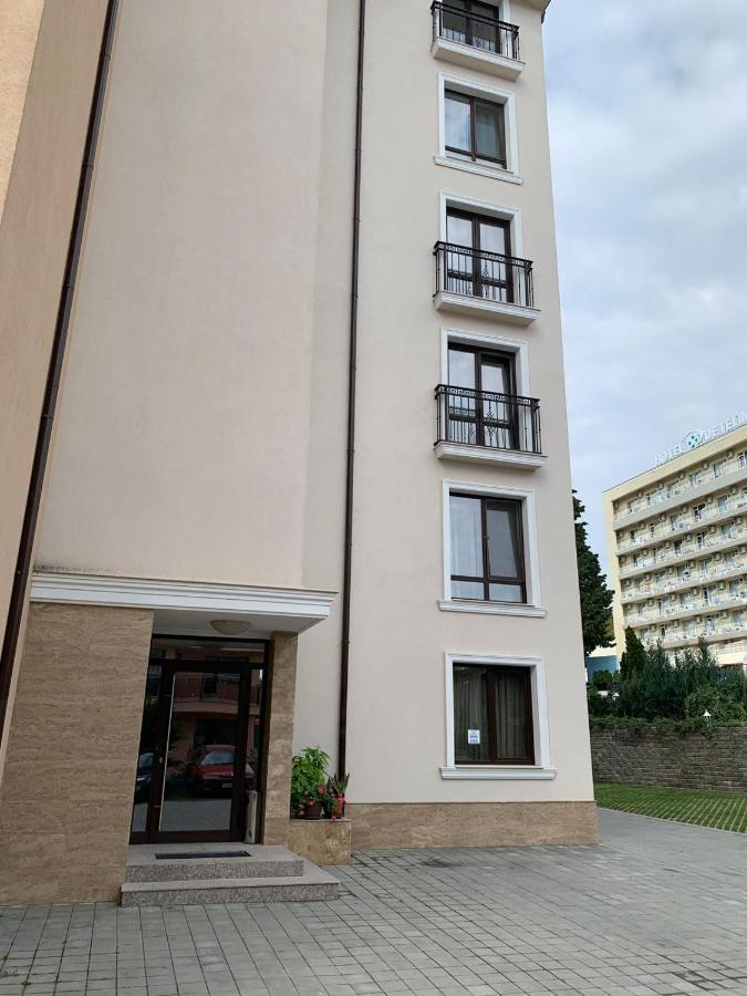 Summer Apartments Kabakum โกลเดน แซนส์ ภายนอก รูปภาพ