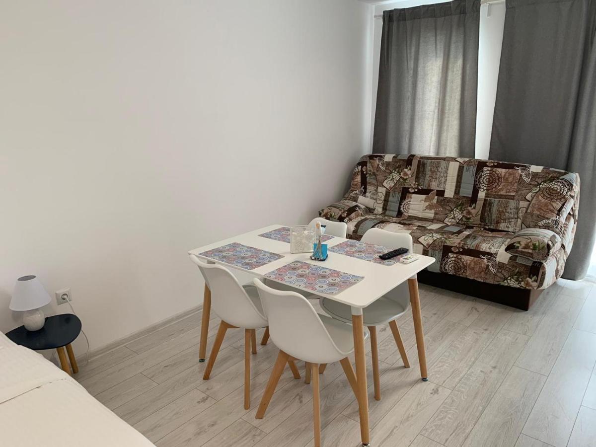 Summer Apartments Kabakum โกลเดน แซนส์ ภายนอก รูปภาพ