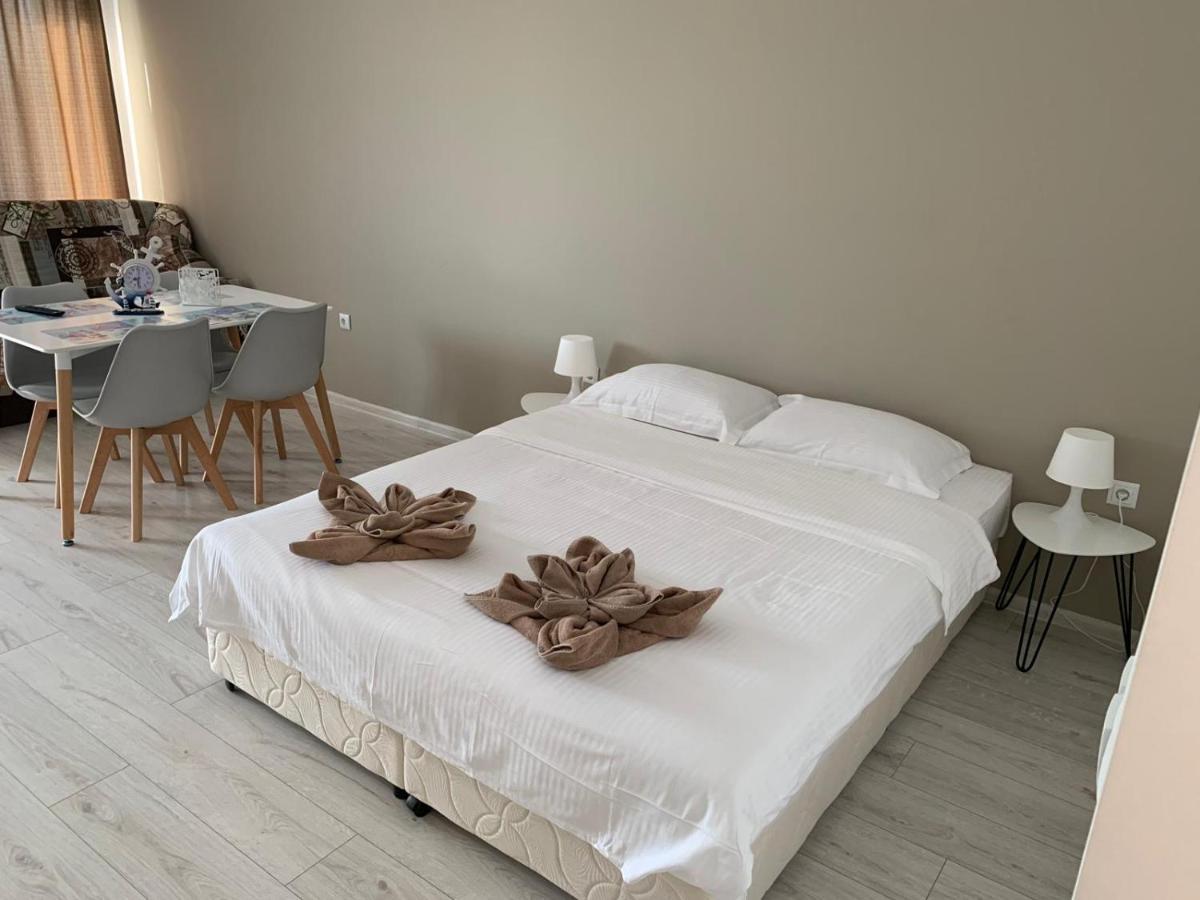Summer Apartments Kabakum โกลเดน แซนส์ ภายนอก รูปภาพ